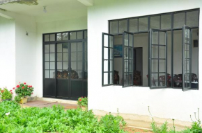  Akiko Rest  Hawaeliya